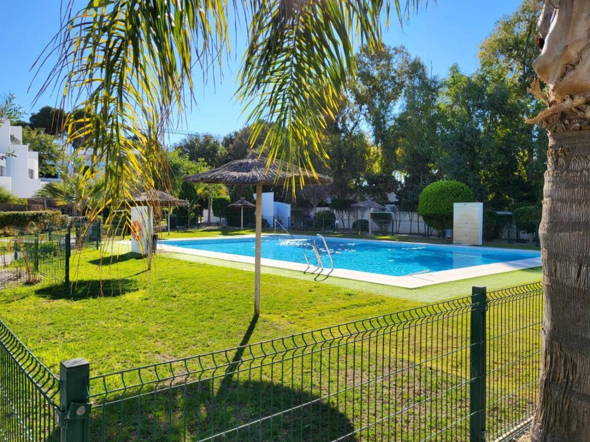 Casa Playa La Fontanilla Sotolodge Кониль-де-ла-Фронтера Экстерьер фото
